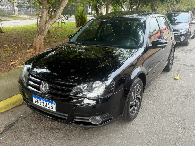 Volkswagen Golf Sportline 2.0 MI Total F. 8V Tip. 2013