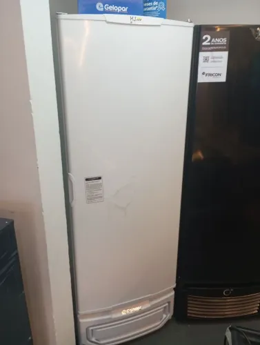 NZ. Freezer vertical 570 litros GELOPAR