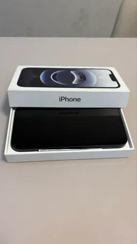 iPhone 16 E