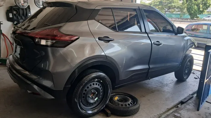 Porta traseira direita Nissan kicks