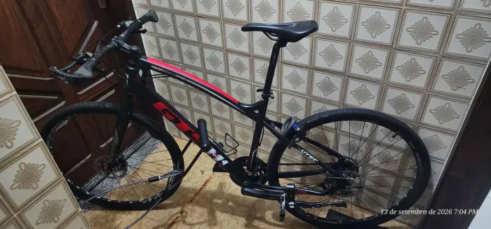 Bike GTSM1 i-vtec Aro 29 Cambio Shimano