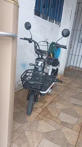 Bicicleta elétrica scooter 2026