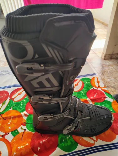 Vendo bota de motocross