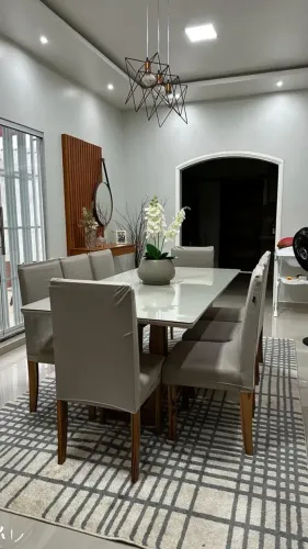Imóvel para venda possui 240 metros quadrados com 3 quartos em Centro - Moju - PA