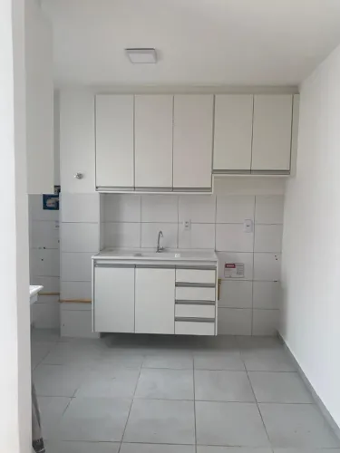 OPORTUNIDADE! Vendo! Particular! Baixei o preço! 220 mil! 2 qts no Arcos do Campo.