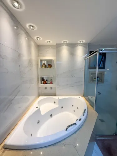 VENDO APARTAMENTO NO CONDOMINIO JARDIM DE ANDALUZIA
