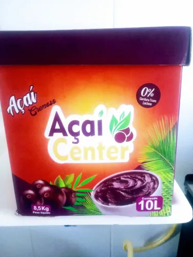 Açaí e garrafa de 400ml pra vender