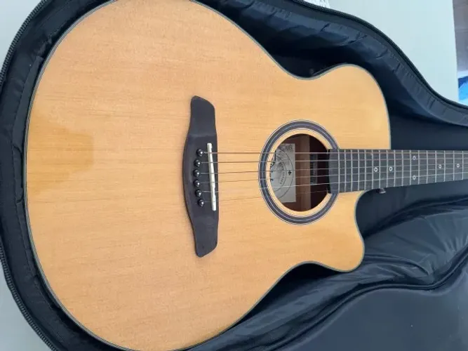 Violão Strinberg Blue Series SFK25CN Eletroacústico, com capa