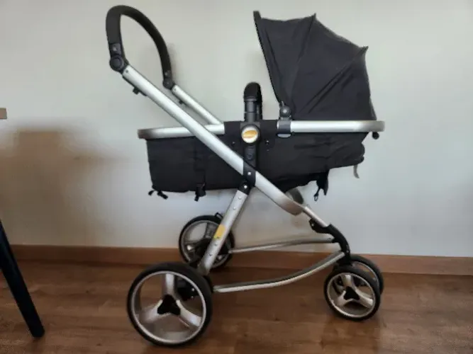 Carrinho de Bebê Travel System Safety com Bebê Conforto,