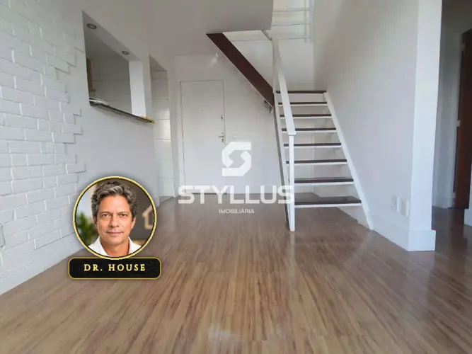 Cobertura Duplex Reformada com Terraço e Churrasqueira em Cascadura! M97R