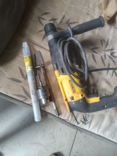 Martelete dewalt original