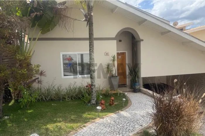 Casa para locação no recanto dos Paturis