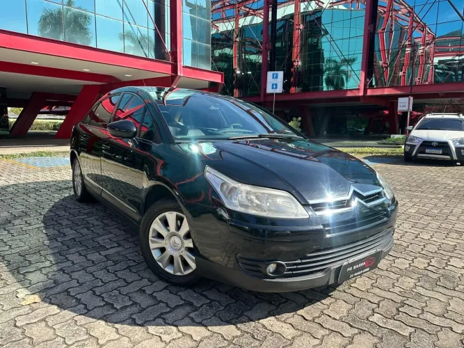 Citroen C4 Pallas GLX 2.0/ 2.0 Flex Aut. 2011