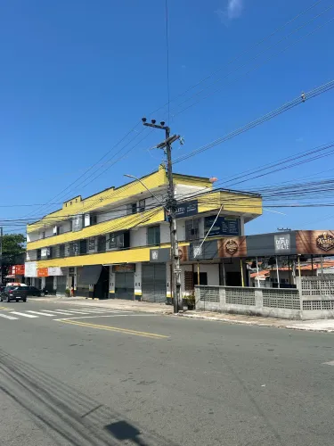 Aluga - se salas no Bequimão!! Perto Shopping da ilha e boteco Torre do Sol