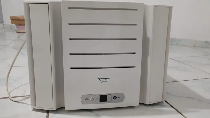 Ar condicionado springer 10 mil BTUs valor 1500 reais