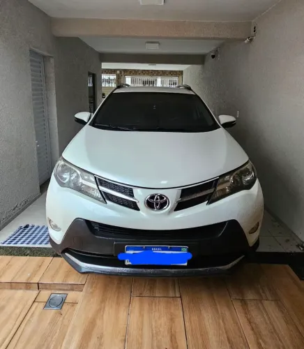 Toyota RAV4 2.0 4X4 16V Aut. 2014