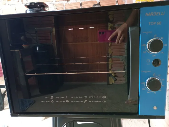 Vende se forno elétrico R$ 350