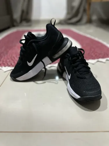 Tênis Nike original Nike Air Max Alpha