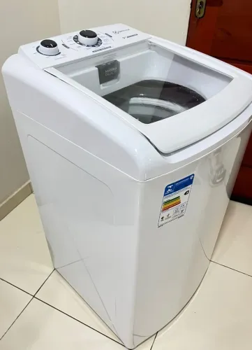MÁQUINA DE LAVAR 9KG (SEMI NOVA)