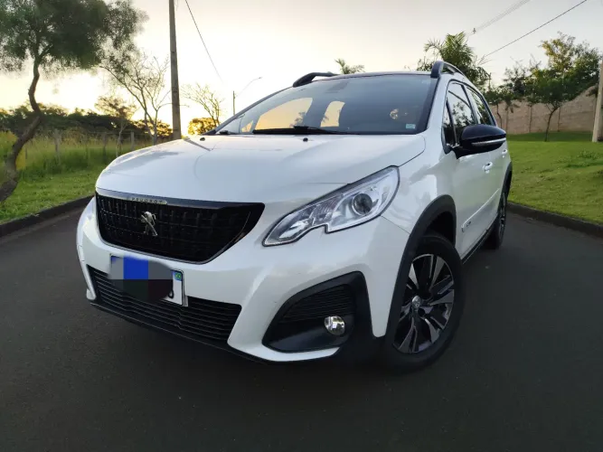 Peugeot 2008 Grife 1.6 Turbo Flex 16V 5P AUT 2020