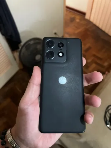 Moto Edge 50 pro impecável