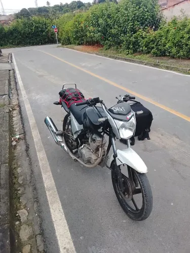 VENDO DAFRA SPEED 150 (2015)