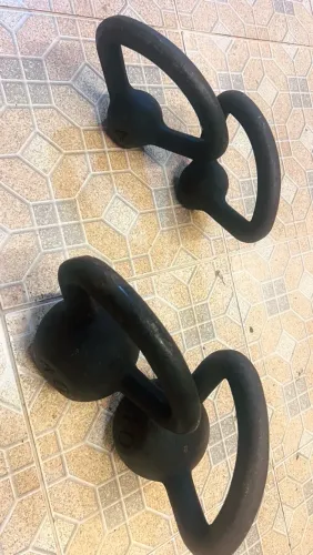 Kit Kettlebells de Ferro (2x 4kg + 2x 10kg) - Desapego