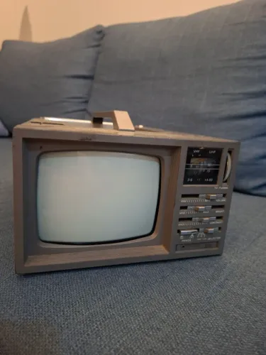 Tv antiga - enfeite