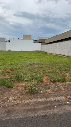 Terra Vista Residence Club, Terreno com área total de 377 metros, próximo a área de lazer.