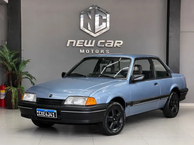 Chevrolet Monza Classic SE 2.0 /mpfi E EFI 2P E 4P 1992