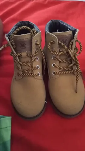 Bota masculina infantil