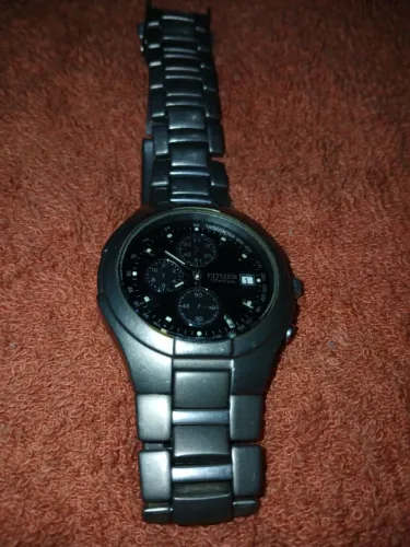 Relógio Citizen titanium
