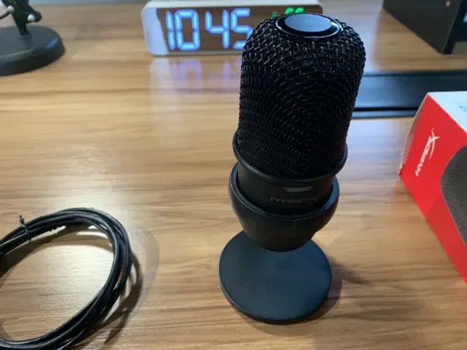 Microfone HyperX SoloCast - Excelente Oportunidade!