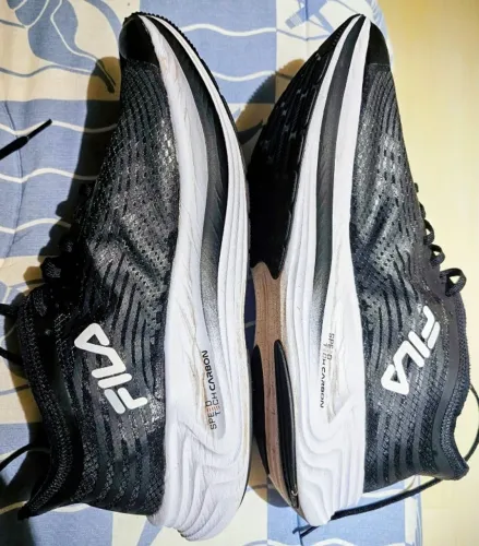 Tênis Fila Speed Tech Carbon - Corrida - Tam 42 (Original) com placa de carbono