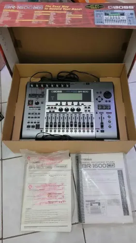 Roland Boss BR-1600CD gravador de estúdio digital