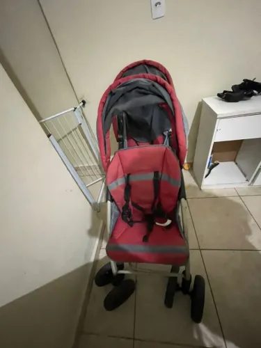 Carrinho de bebe Gemeos