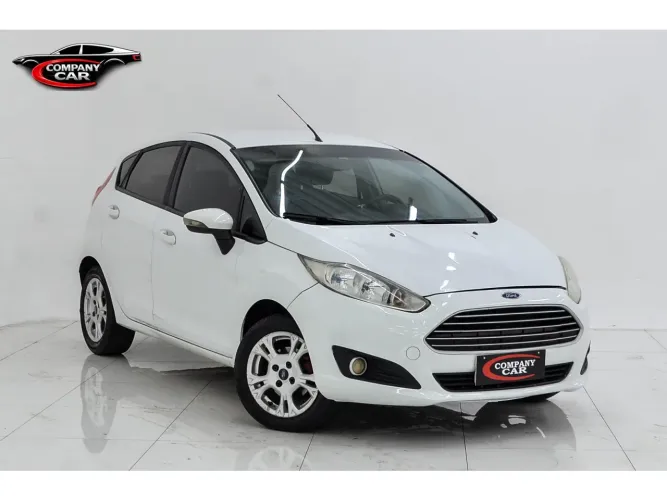 Ford Fiesta 1.6 SE Hatch 16V Flex 4P Powershift 2015