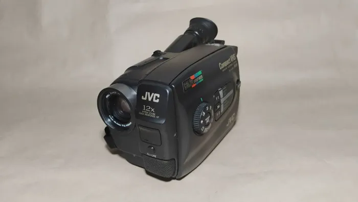 Filmadora compacta VHS JVC GR-AX350U -FUNCIONA