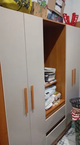 Guarda roupa infantil