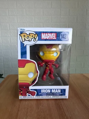 Funko Pop! Iron Man #1421 - Vingadores - Marvel - Homem de Ferro