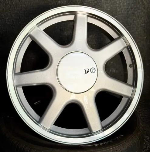 Rodas BRW aro 18 tala 6 furacão 4x100