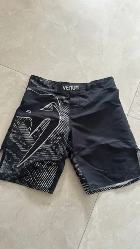 BERMUDA - VENUM - ORIGINAL