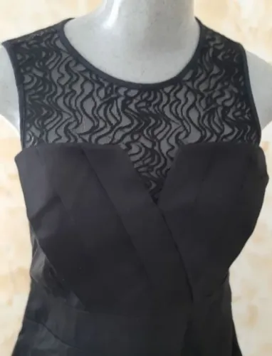 vestido de festa preto curto parte renda p