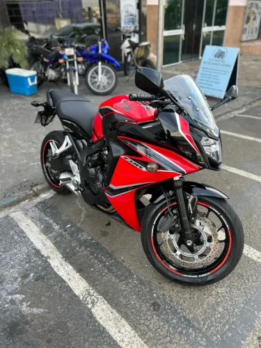 Vendo ou troco CBR 650F
