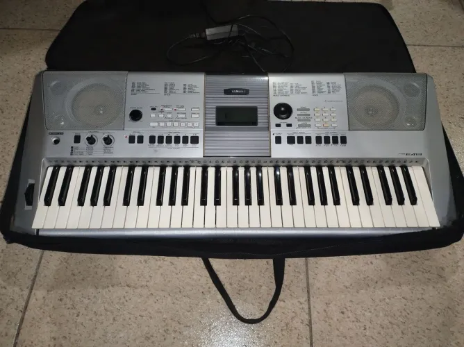 Teclado Yamaha