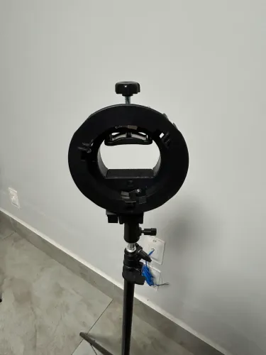 Suporte para flash e encaixe bowens com tripé