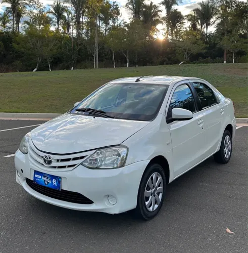 Toyota Etios XS Sedan 1.5 Flex 16V 4P Aut. 2017