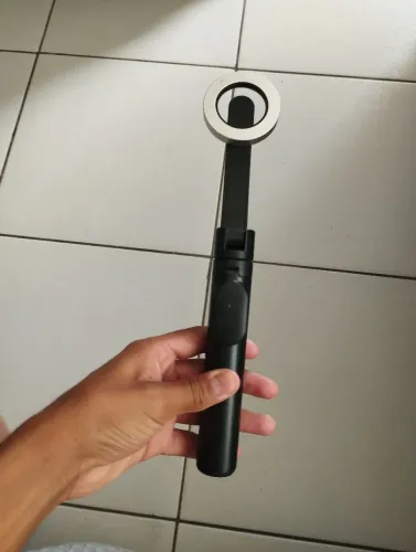Bastão de selfie com tripe