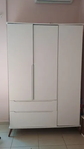 Guarda-roupa infantil