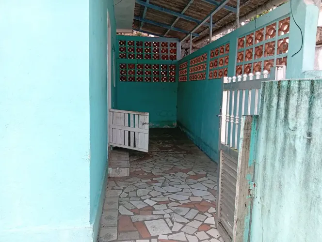 Casa em Santos, Bairro Saboó 